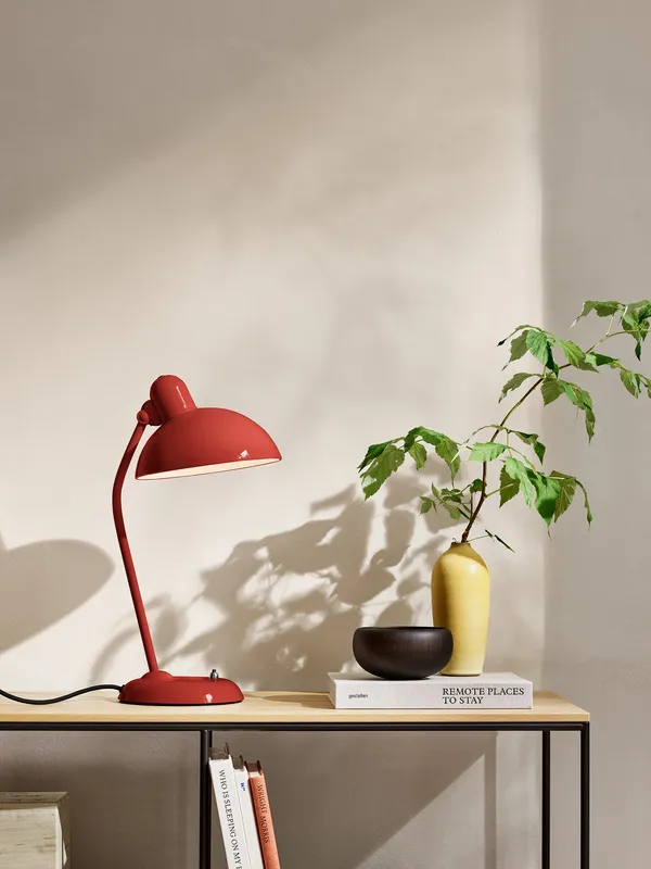 KAISER idell™ 6556-T Pöytävalaisin Venetian Red