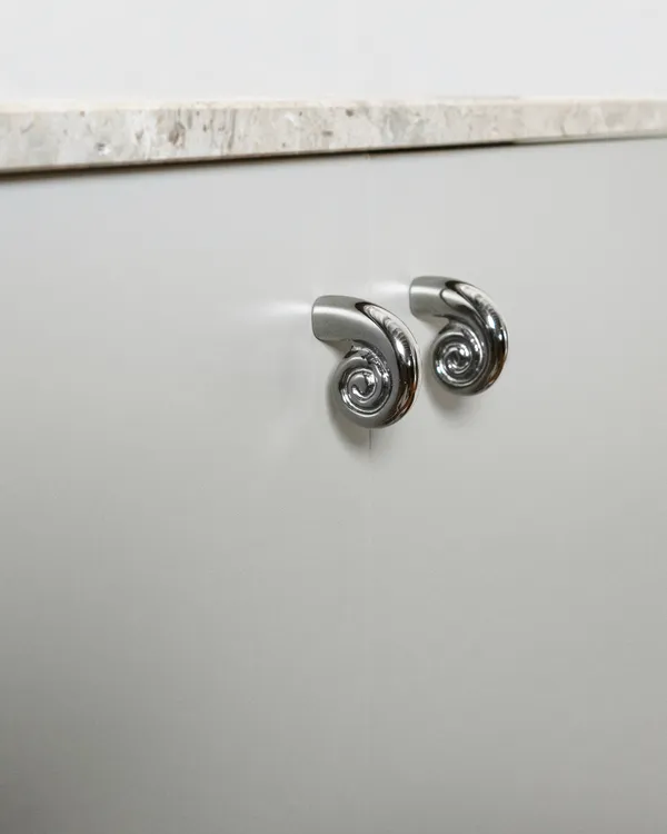 Noelle Knop Titanium