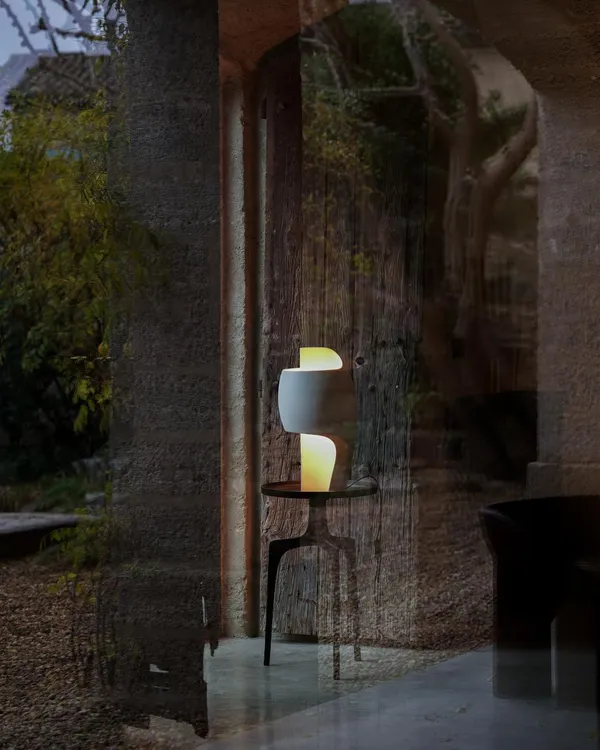 Grande B Bordlampe 51 cm