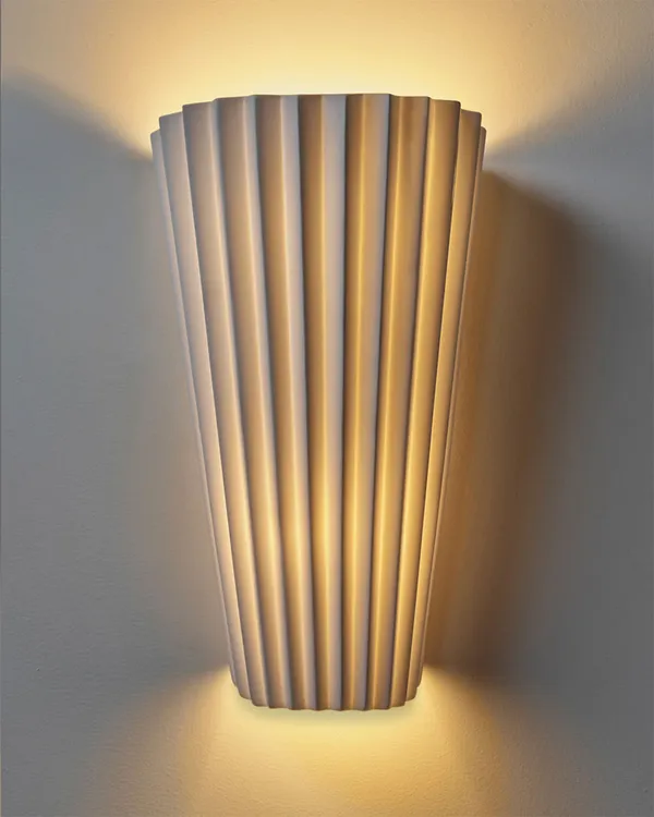 Uala Wall Lamp