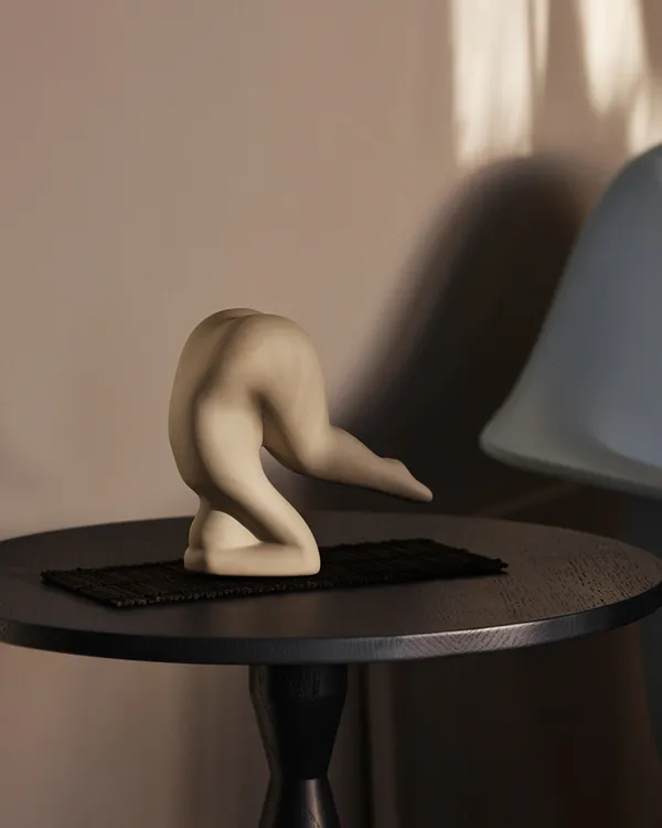 Yoga Skulptur no 1 Ljusgrå