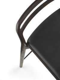 484 Cabin Counter Chair Dark Oak / Black Leather