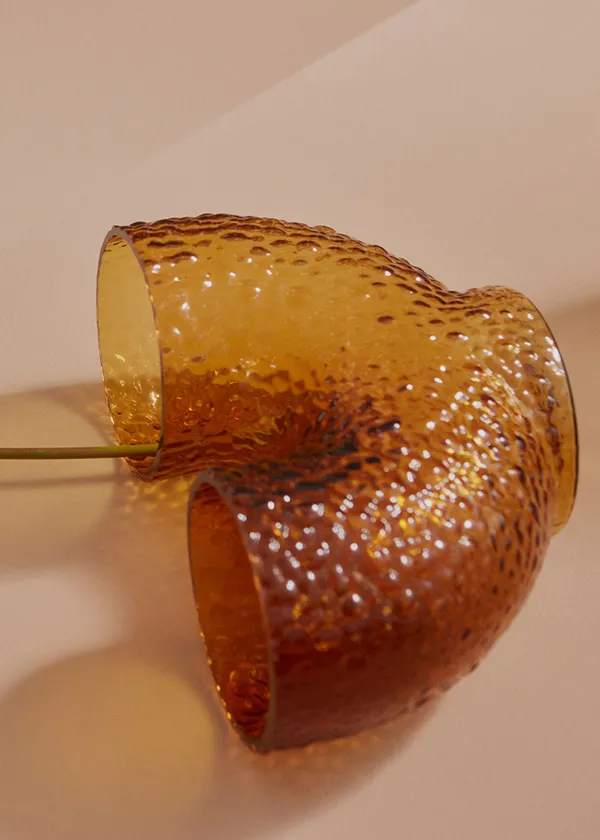 Arura Glas Amber Låg