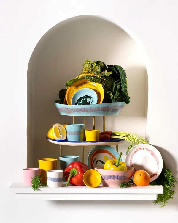 Feast Deep Plate 22 cm White / Red Striped