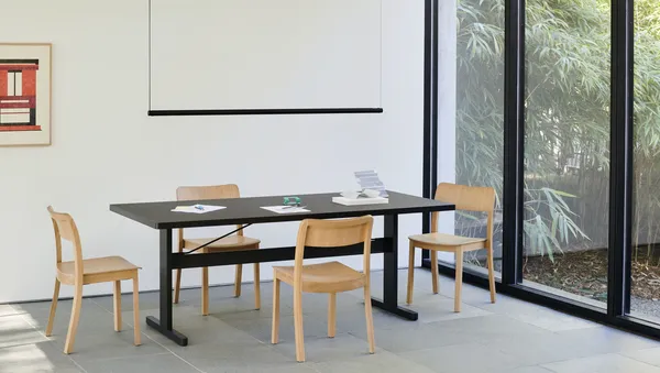 Factor Linear Pendel Direkte Soft Black