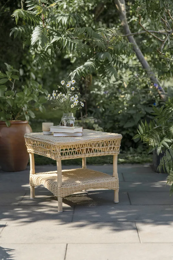 Susy Sidobord Outdoor Natur