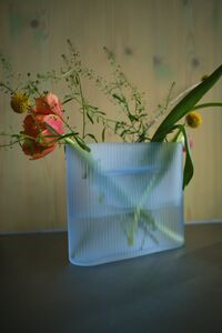 Ridge Vase Frostet Glass 165 cm Lyseblå