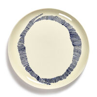 Feast Plate 265 cm White / Blue Striped