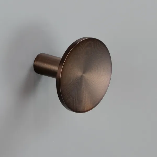 Sture 28 Knott Burnished Brass
