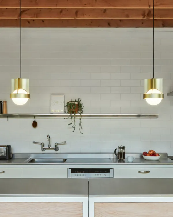 Loop Single Ceiling Lamp with Sphere IV Gold