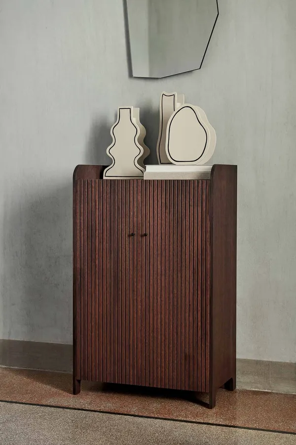 Sill Cupboard - Low - Dark Stained Oak
