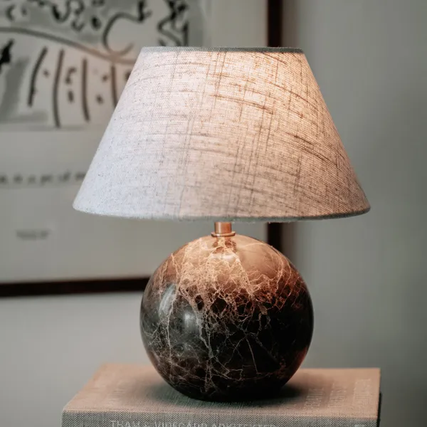Castello 24 Bordlampe Brun