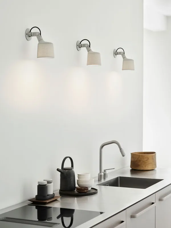 524 Wall Spot Warm grey