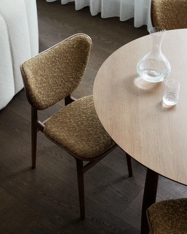 Oku Dining Table Ø120 cm Natural