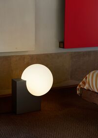 Journey SHY4 Golvlampa Borstat Stål / Opalglas