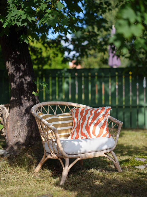 Zebra Pude 50x50 cm Orange/Offwhite