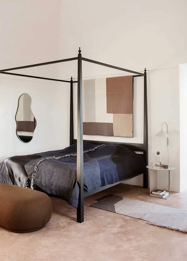 Arum Swivel Væglampe Cashmere