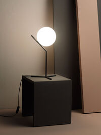 IC Lights T1 Bordlampe Høj Sort