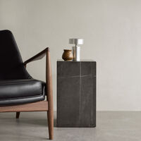 Plinth Tall Sivupöytä 51x30 cm Marquina Marmori