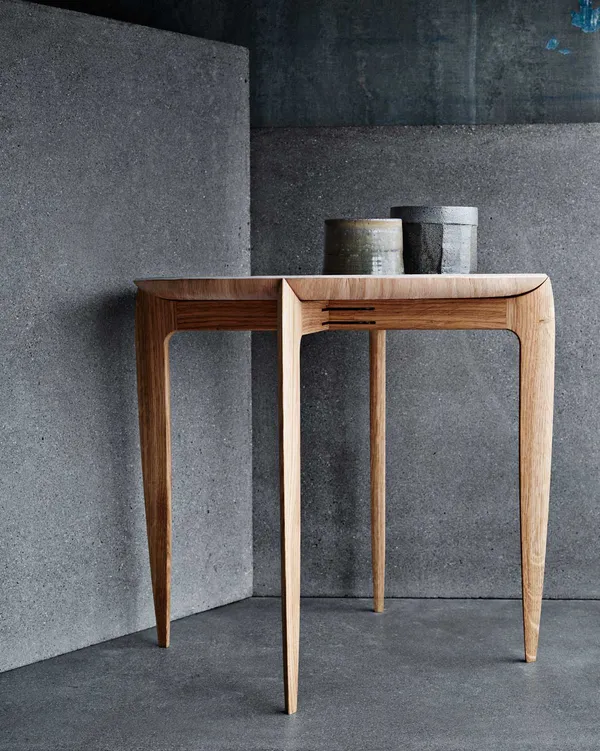 Tray Table Sidebord Eik