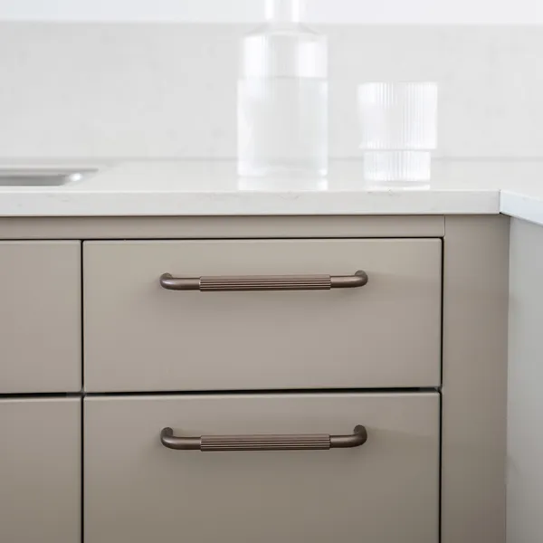 Helix Stripe Kahva 160 Tumma Pronssi