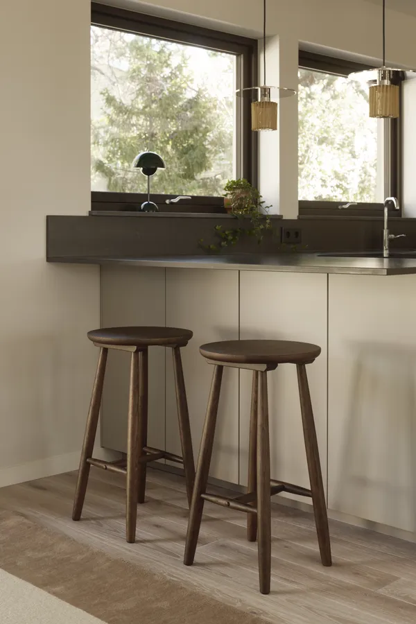 Wood H23 Barpall Mörk Ek