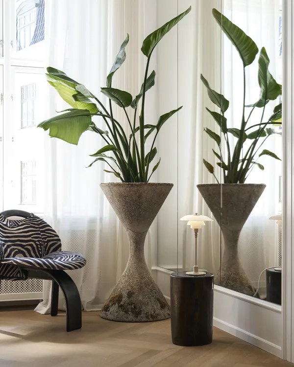PH 2/1 Bordslampa Glossy Beige