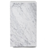 Plinth Tall Sivupöytä 51x30 cm Carrara Marmori