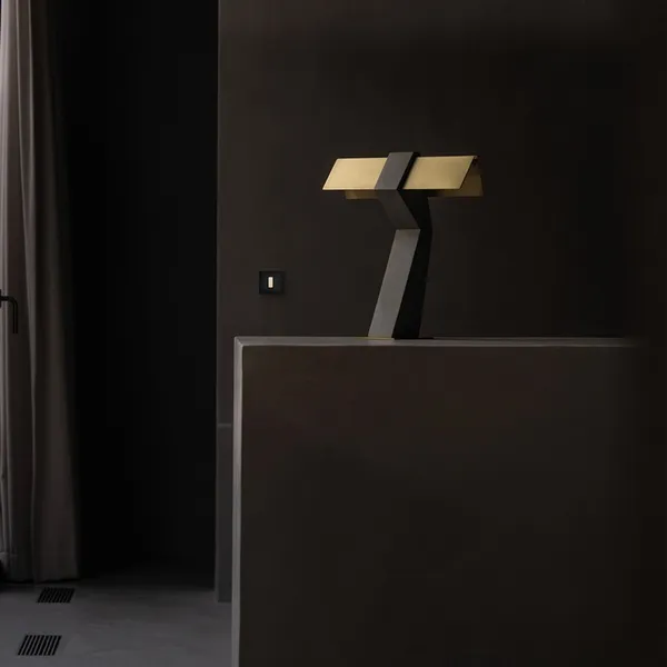 Tau Bordlampe