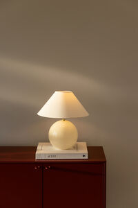 Iris 35 Bordlampe Creme