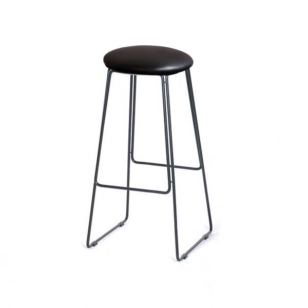 Prop Krakk Med Sort Skinnsete Høy