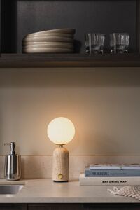 Torrano Bordlampe Bærbar Travertin