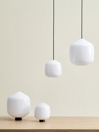 Buoy Glass Bordlampe Hvid / Soft Black 30 cm