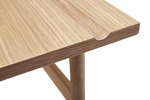 Folk Skrivebord 120 cm