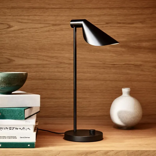 MS022 Bordlampe Black Pvd