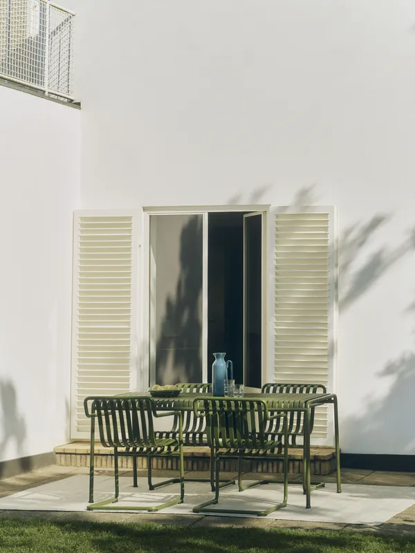 Palissade Cantilever Armchair Olive powder coated steel