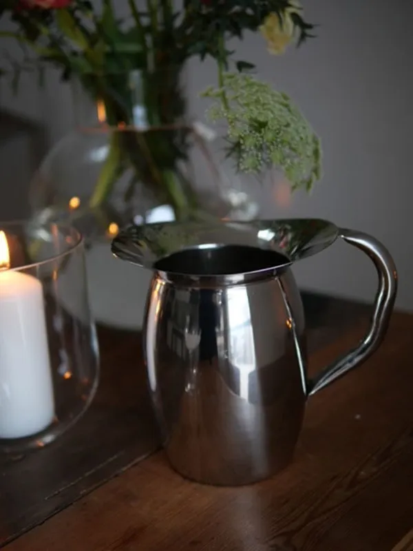 Indian Steel Pitcher Karahvi Ruostumaton Teräs Iso