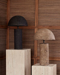 Deva Bordlampe Sort