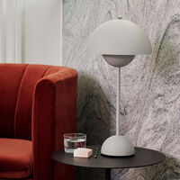 Flowerpot VP3 Bordlampe Matt Light Grey