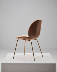 Beetle 3D Veneer Stol Valnøtt/Messing Belsuede Sp Fr 133