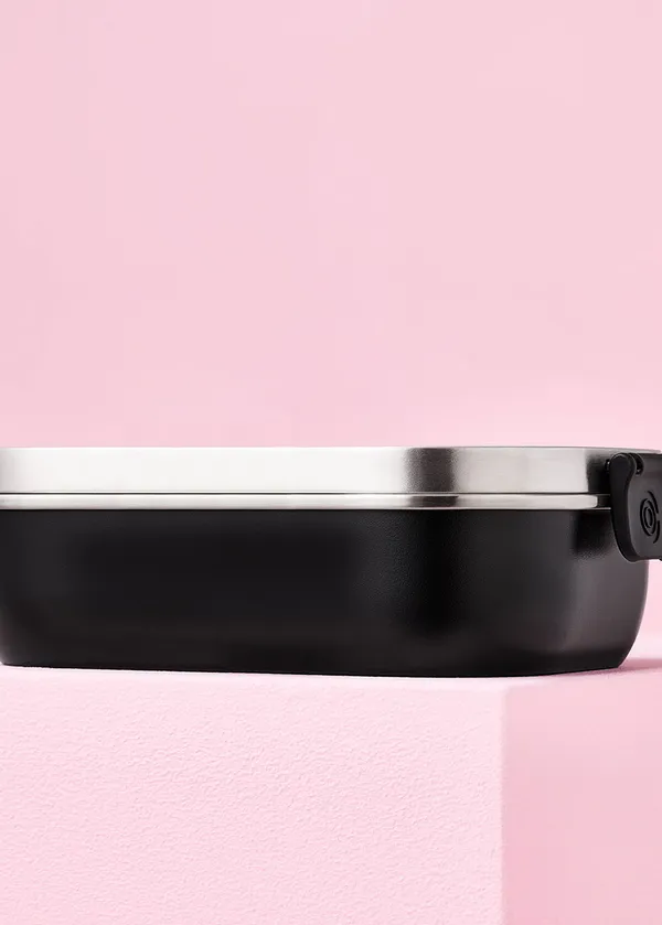 On The Go Lunch Box 900 ml Matte Black
