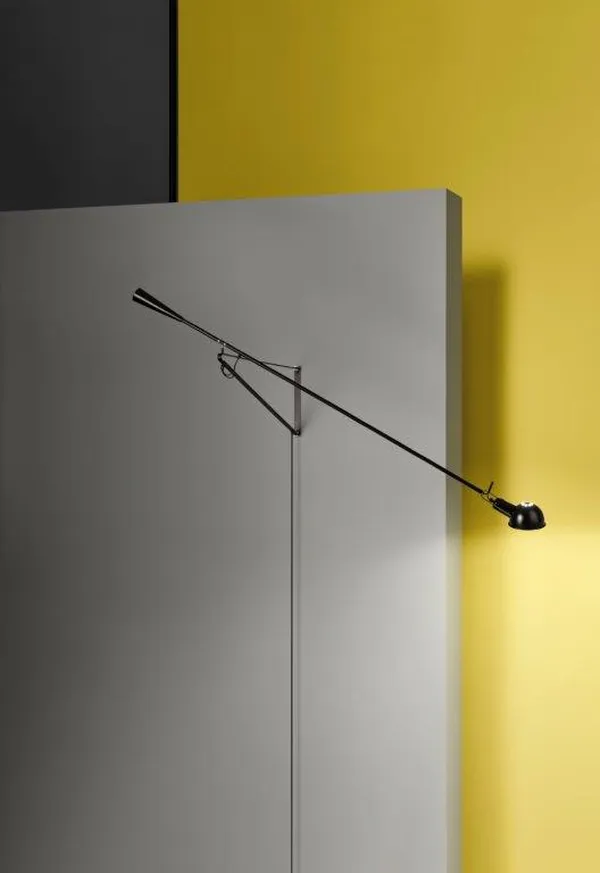 265 Vegglampe Svart