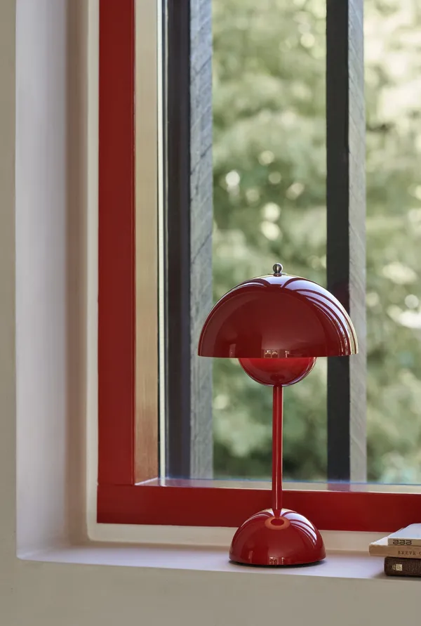 Flowerpot VP9 Bordlampe Bærbar Vermilion Red