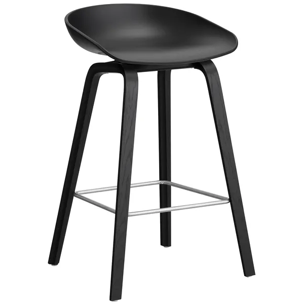 AAS 32 2.0 Barstol 65 cm Svartlakkert Eik / Sort