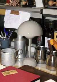 Flowerpot VP9 Bordlampe Bærbar Grey Beige