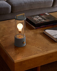 Farrow & Ball The Muse 2.0 Transportabel Lampe Selvedge Blue