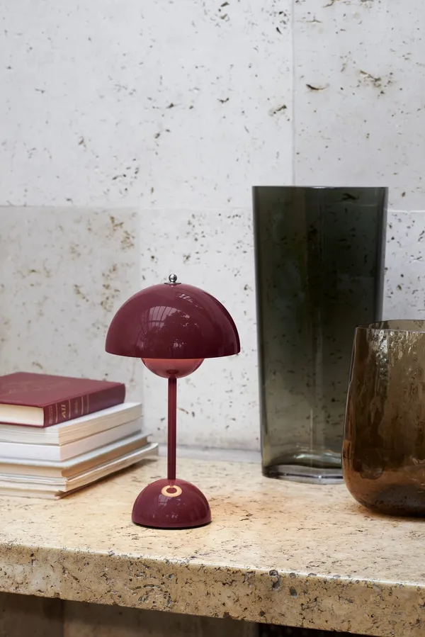Flowerpot VP9 Bordlampe Bærbar Dark Plum