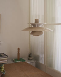 PH 5 Riippuvalaisin Ø32 cm Opal Beige