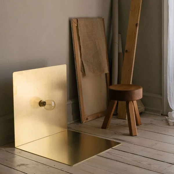 90° Gulvlampe Messing
