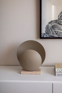 Orbit Bordlampe Beige / Travertin